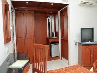 Hotel Peninsula Chennai Esterno foto